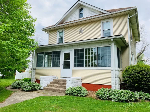 18901 Ford Rd, Geneseo, IL 61254
