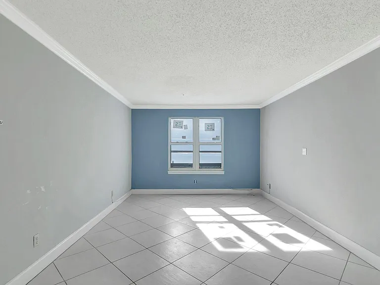 2301 N Congress Ave #23 — Photo 8