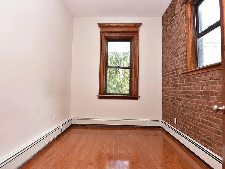 121 W 120th St #3R — Photo 4