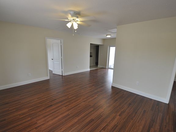 3rd image of 5021 NW 169th St