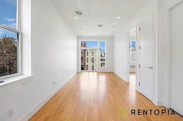 Rented by Rentopia | media 1