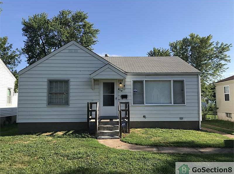 1st image of 8119 Zoe Dr