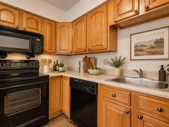 Brighton Colony Townhomes