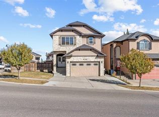 1269 S Sherwood Blvd NW, Calgary, AB T3R0C7