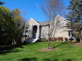 69 Dhu Varren Rd, Ann Arbor, MI 48105