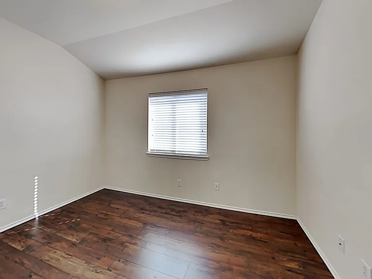 3251 Torio — Photo 15