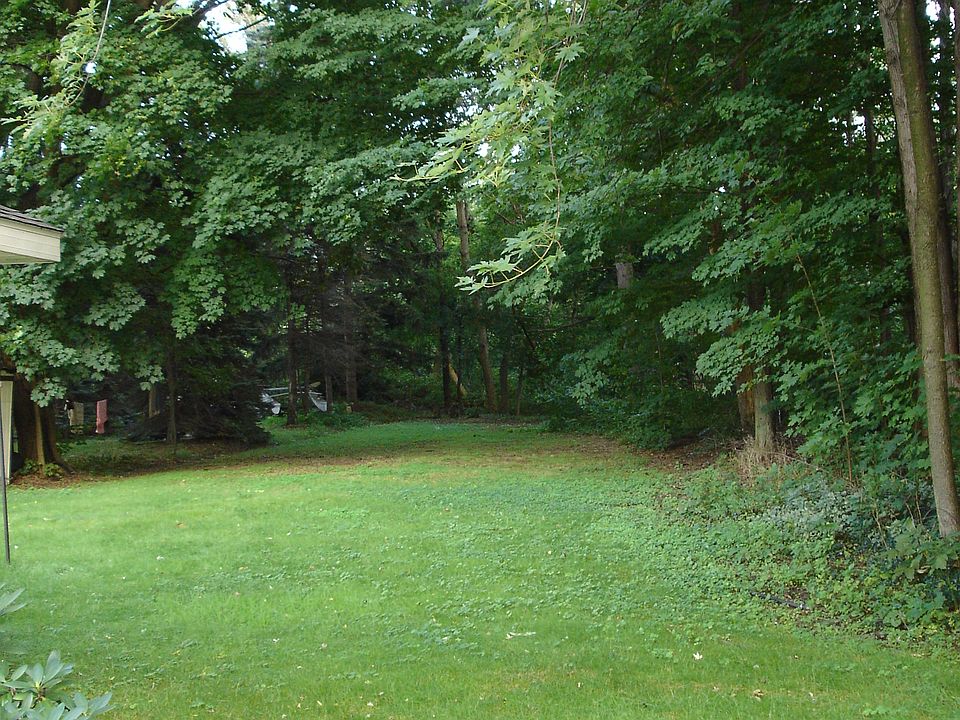 2nd image of 1277 Shore Dr