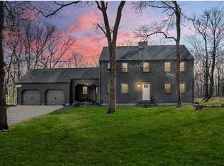 127 Buckeye Brook Rd, Charlestown, RI 02813