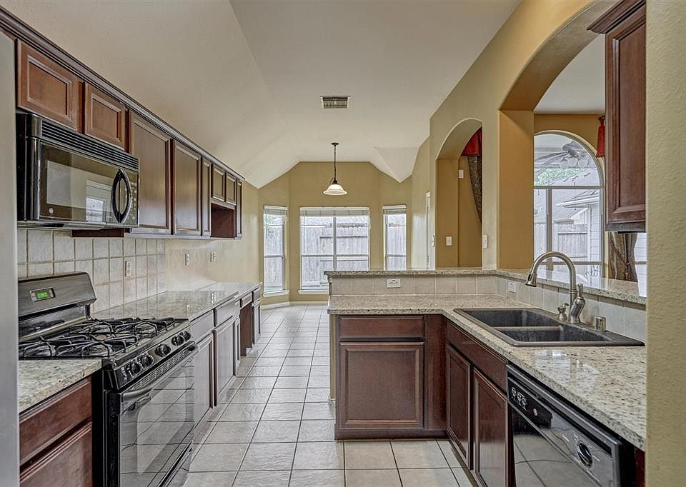 1st image of 32514 Debbie Ln