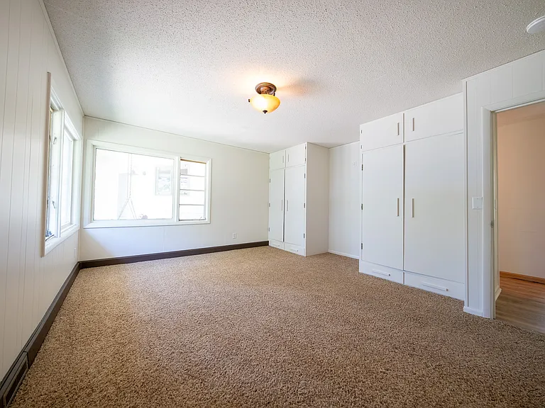 1580 Letendre St — Photo 10
