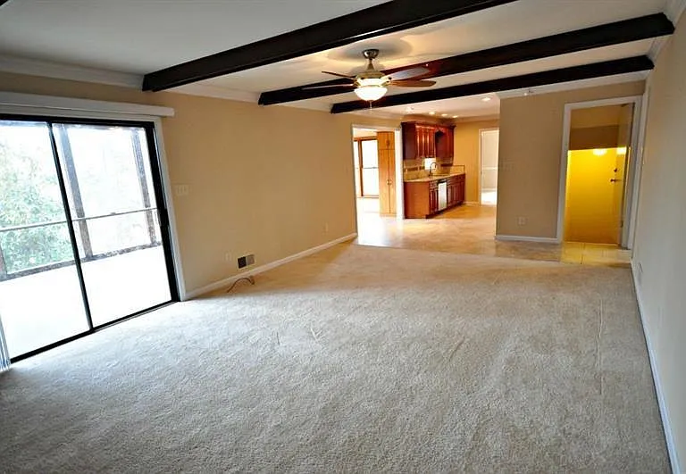 4060 Summit Dr — Photo 14