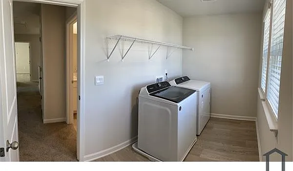 3624 Commodore Ct — Photo 7