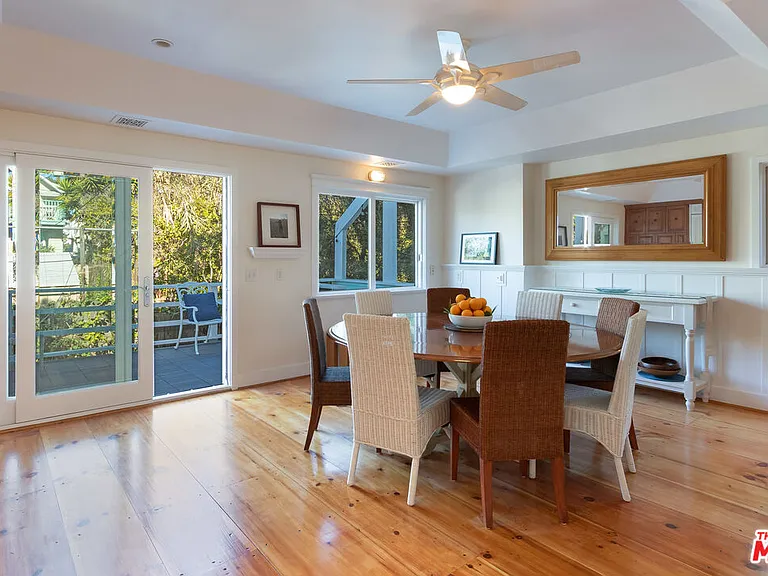 145 Hart Ave — Photo 15