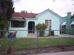 1st image of 2497 Cass Pl