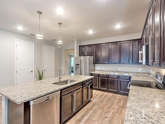 4th image of 3207 Meleto Blvd