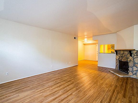 4th image of 4639 Wild Indigo St APT 473