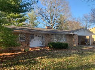 1308 Lincolnshire Dr, Champaign, IL 61821