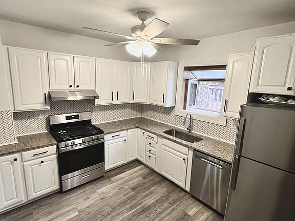 3rd image of 9737 S 53rd Ave