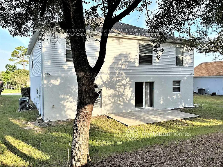 1754 McFarlane Ave — Photo 16