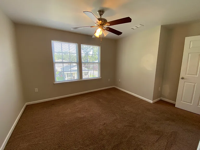 803 W Georgia St #1 — Photo 30