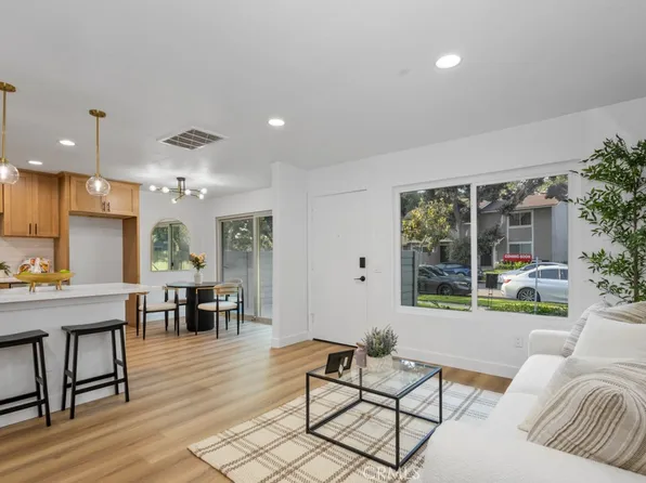 1712 N Willow Woods Dr Unit C, Anaheim, CA 92807