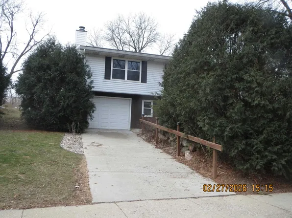 4418 White Aspen Rd, Madison, WI 53704