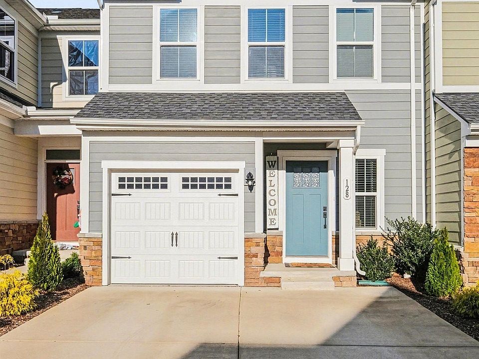 1st image of 128 Percheron Pl