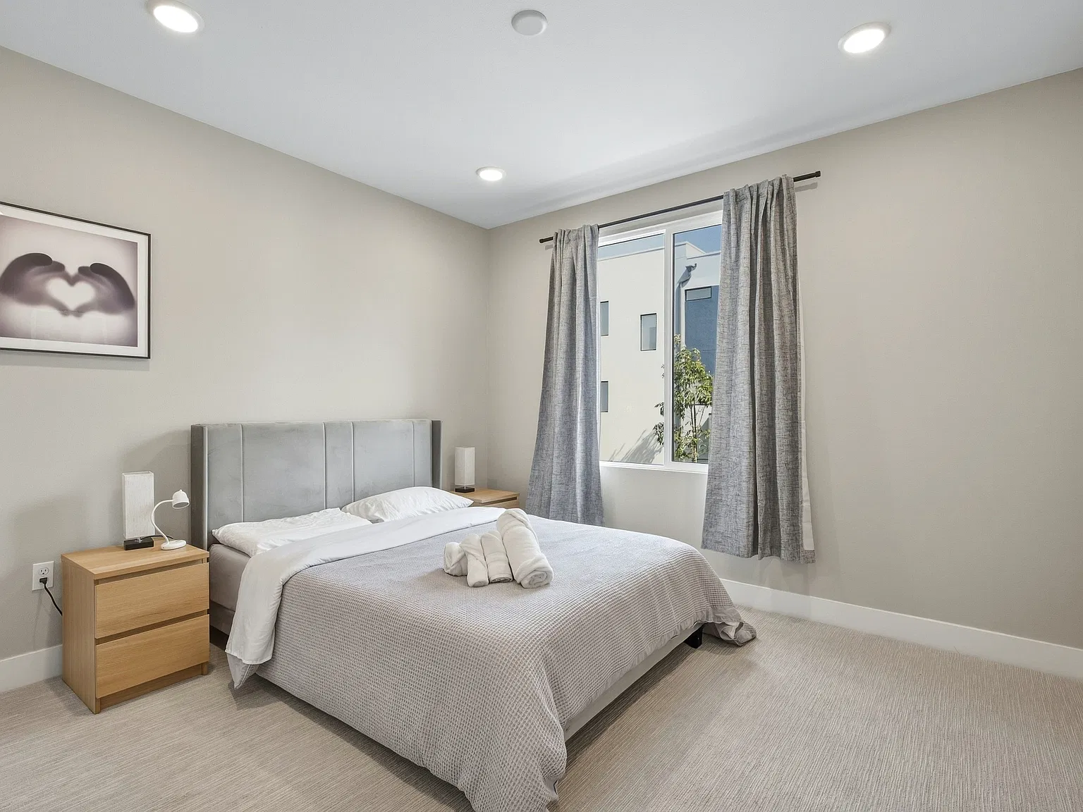 3 bed, 1894 sqft, $6,000 — Photo 4
