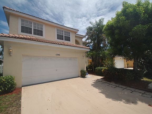 2nd image of 1396 Fairfax Cir E
