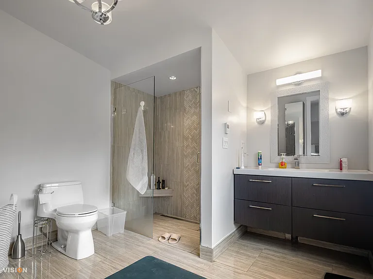 1630 Balmoral Ave — Photo 12