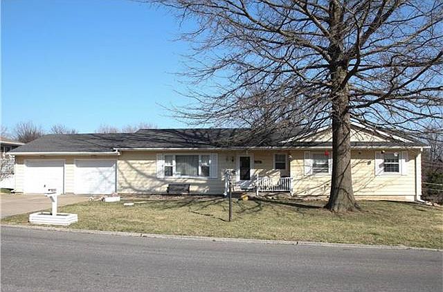 1st image of 3505 W Lantern Ln