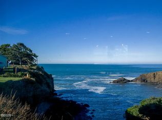 123 NW Vista St, Depoe Bay, OR
