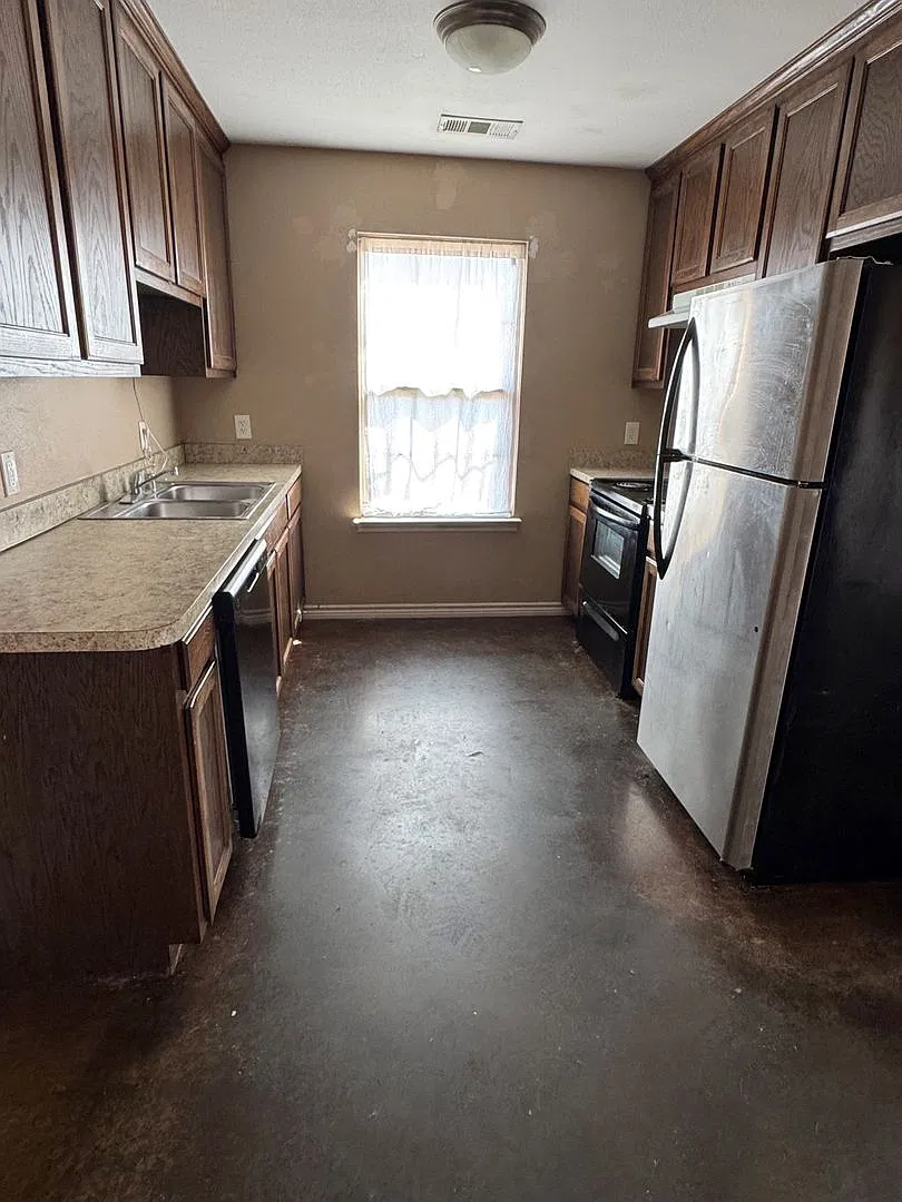 5598 Sycamore St. Bardwell, TX — Photo 4