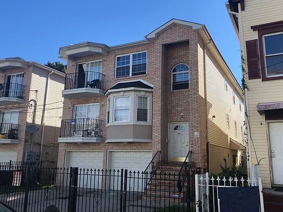3rd image of 30 Norwood St
