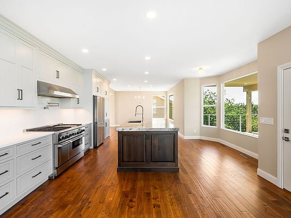 5th image of 6645 S Crocker Way