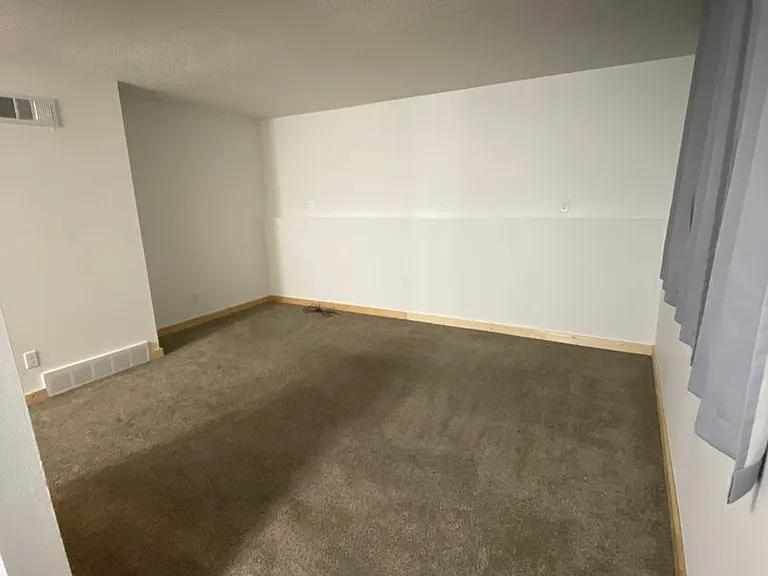 403 Melody Ln — Photo 2