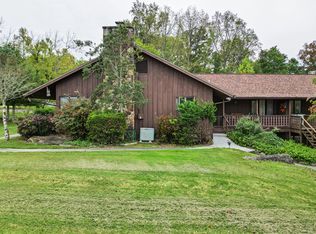 3815 E Pkwy APT 1, Gatlinburg, TN 37738