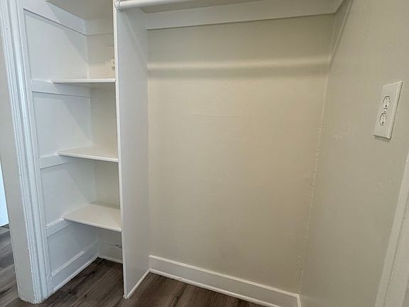 3rd image of 3441 W 2nd St APT 226
