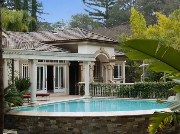 19870 Mendelsohn Ln, Saratoga, CA 95070