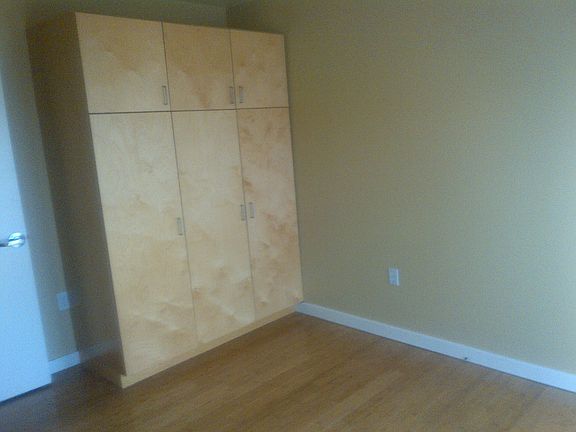 3rd image of 228 E 500 S APT 207