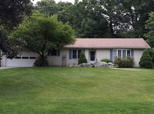 7 Seymour Dr, Rhinebeck, NY 12572