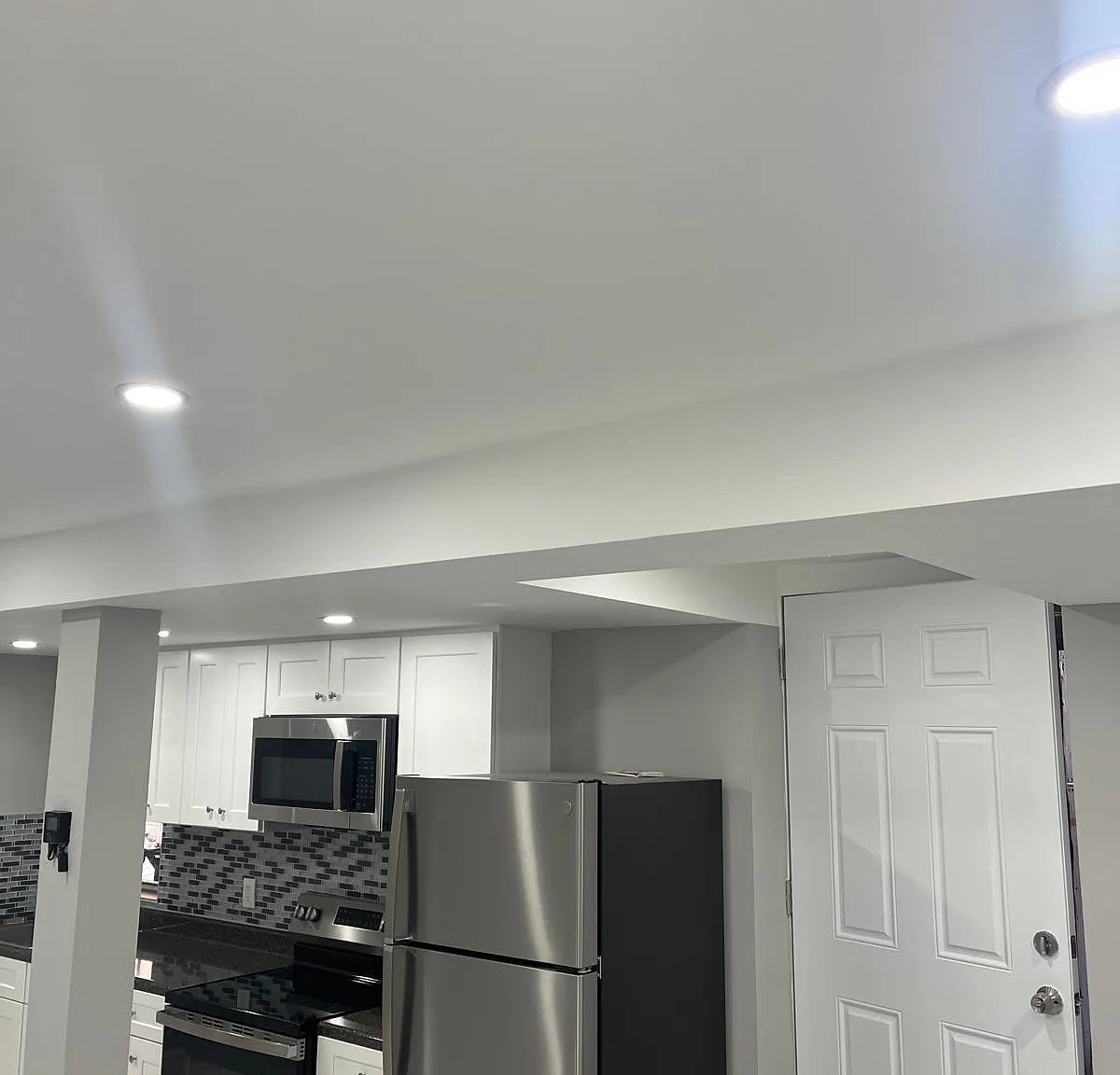 1 bed, 1500 sqft, $2,200 — Photo 2