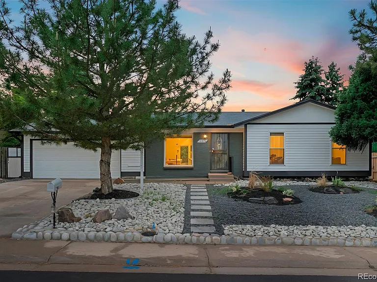 15974 E Baltic Pl — Photo 1