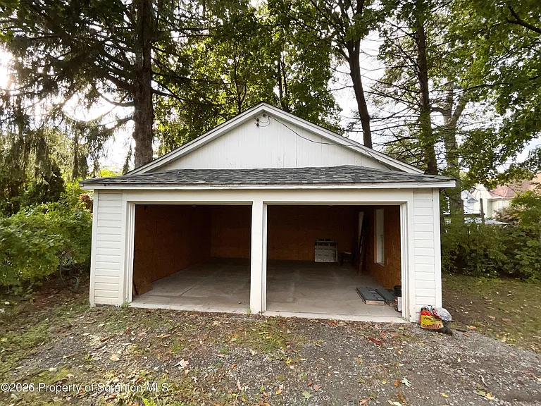 1707 Monroe Ave — Photo 11