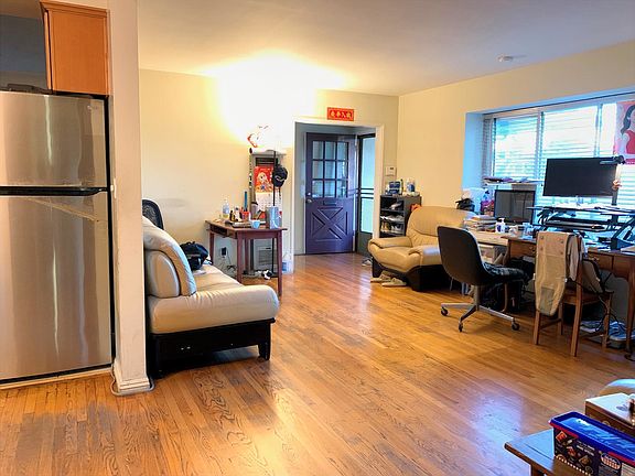 4th image of 6803 McClean Dr