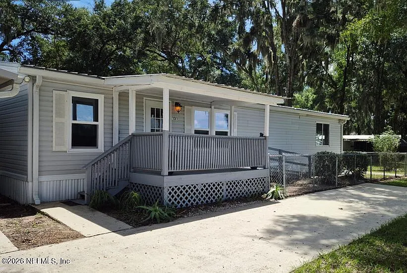 3 bed, 2.0 bath, 1550 sqft, $1,650 — Photo 1