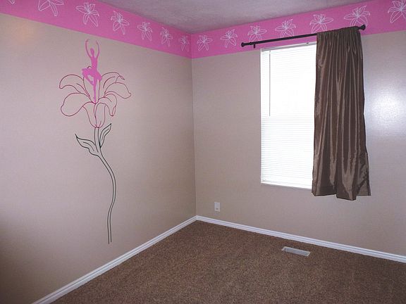 2nd image of 5731 W Loch Raven Ct