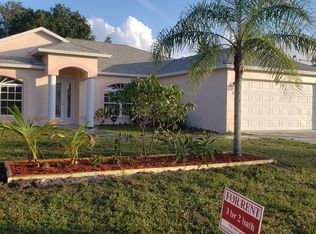 471 SE Cork Rd, Pt Saint Lucie, FL 34984