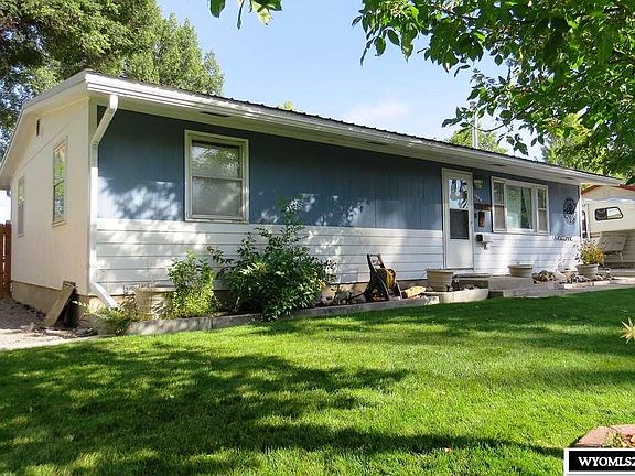 2nd image of 1009 Westview Dr