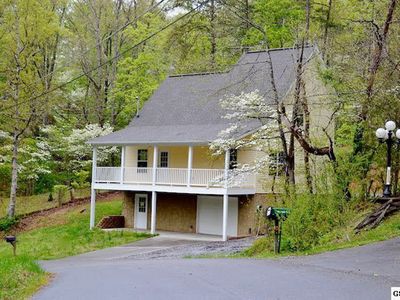 2804 Easy St, Sevierville, TN, 37862